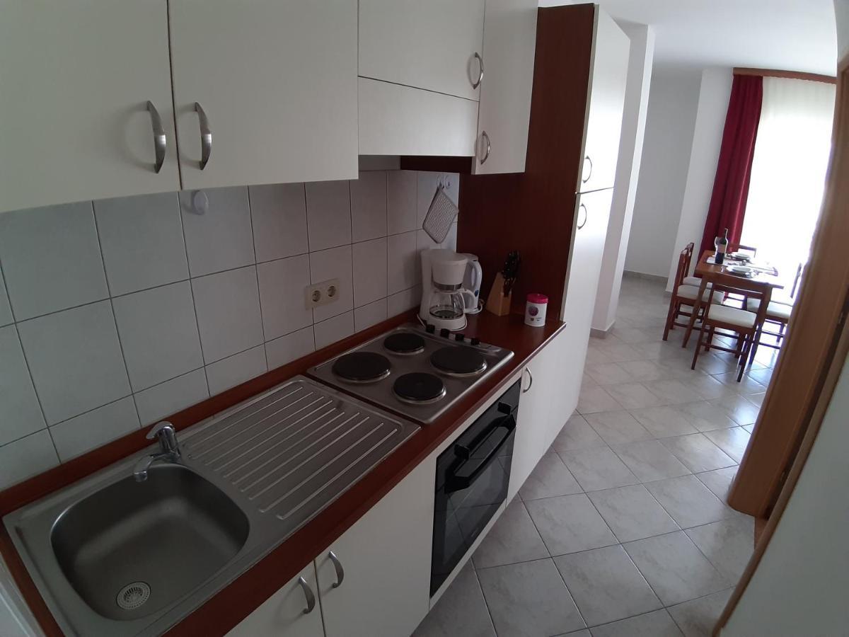 Apartments Mihael Malinska Exterior foto